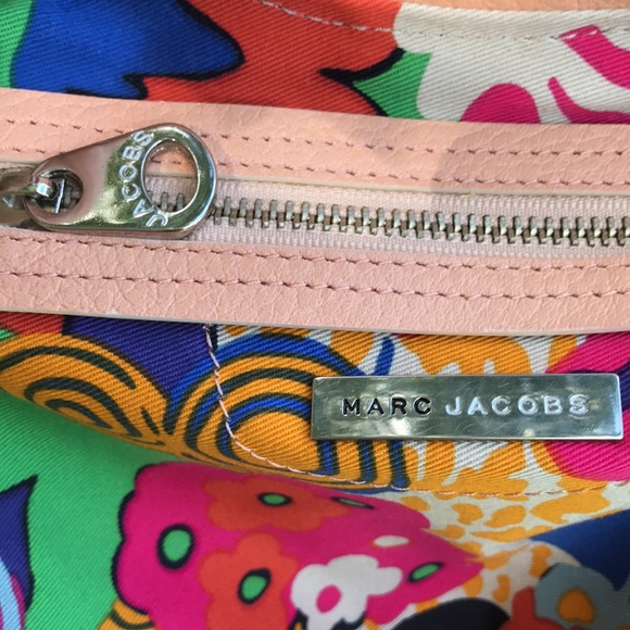 🔥Pristine Condition Marc Jacobs Studded Bow Bag Peach/Pink - Picture 7 of 13